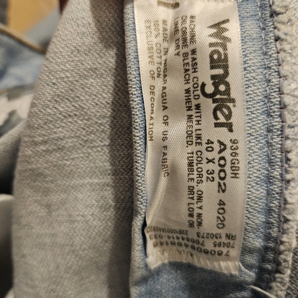 Wrangler Mens Light Wash Straight Leg Jeans Size 40 X 32 - Picture 12 of 13